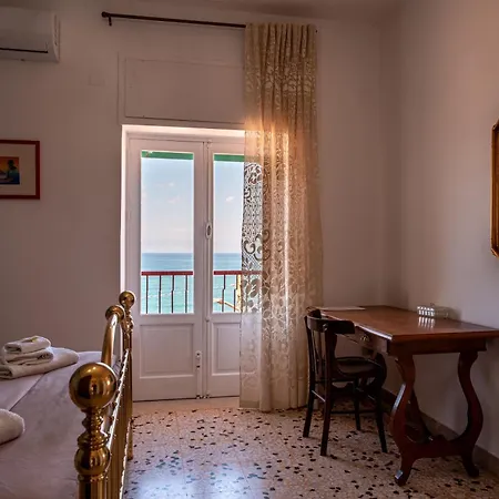 Le Terrazze Sulle Eolie * Caronia Marina