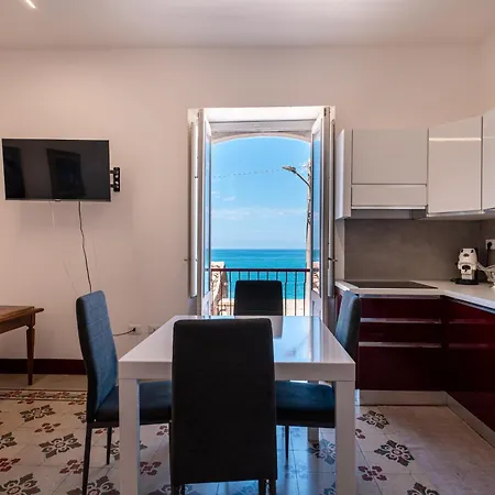 Le Terrazze Sulle Eolie Apartamento